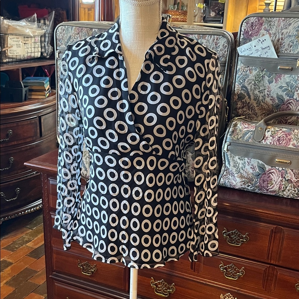 Worthington X Large silk fitted top long sleeve